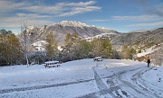 03 La comoda e panoramica  stradina...